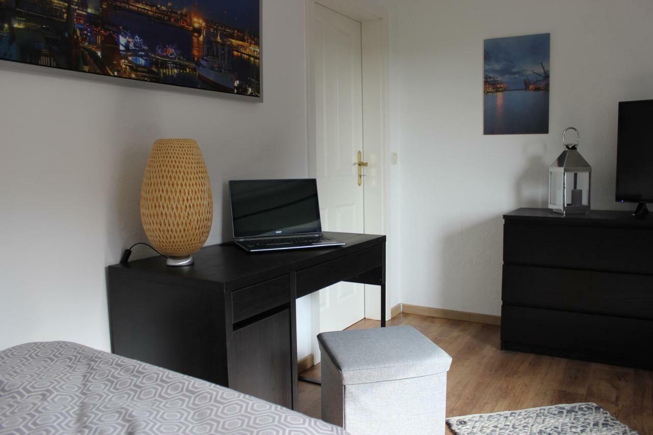 Ferienhaus An Der Grenze Zu Hamburg Zentrale Lage Neu Wulmstorf Εξωτερικό φωτογραφία